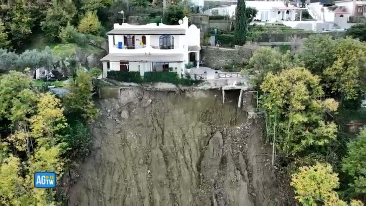 Tragedia Ischia, l’Italia ancora una volta sotto i colpi dell’alluvione